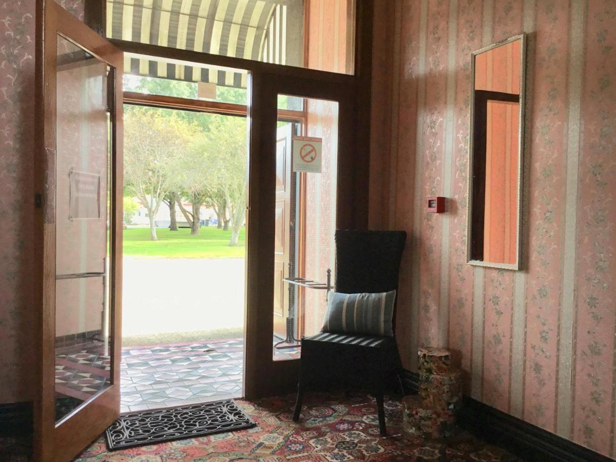 Royal Mail Hotel Lumsden Zewnętrze zdjęcie